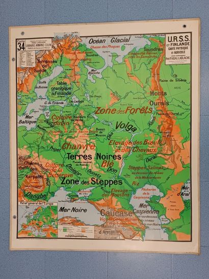 Lot de 7 cartes géographique murales VIDAL-LABLACHE....