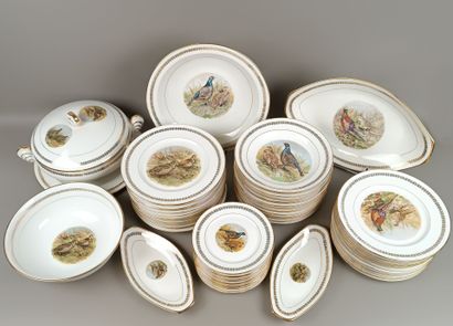 LIMOGES.
Service de table sur le thème de...