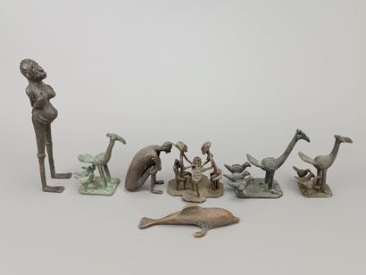 ART AFRICAIN
Lot de 8 sujets en métal ou...