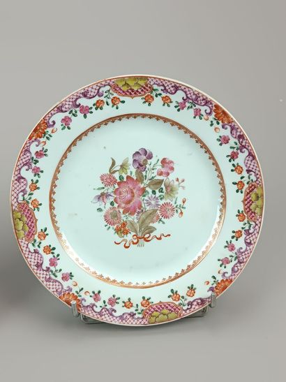 CHINE, Famille Rose
Deux assiettes en po...