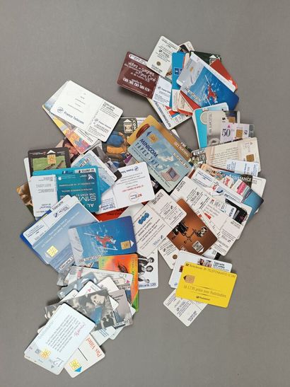 Lot de cartes à puces téléphoniques