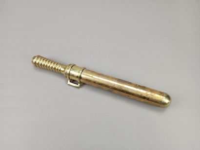 Poignard de scaphandrier en laiton
Etui à...