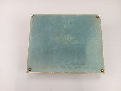 Collection de la Marquise de Sévigné.
Curieux...