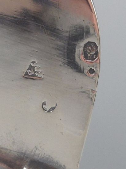 Plat à barbe en argent d'époque fin XVIIIème-Empire....