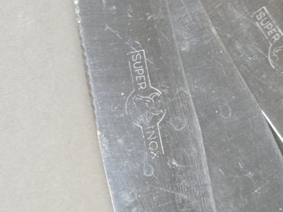 Set of 12 King Pattern table knives with...