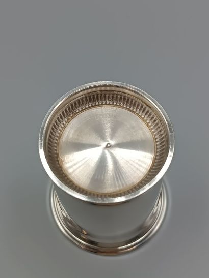 Single-model silver tumbler, slightly flared...