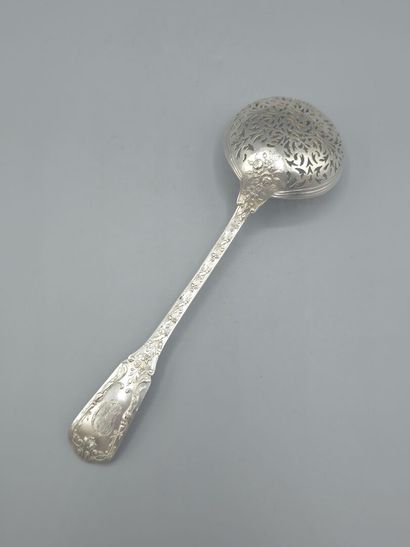 CARDEILHAC 
Cuillère à sucre en argent de...