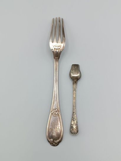 Louis XV style silver salt fork and scoop.
The...
