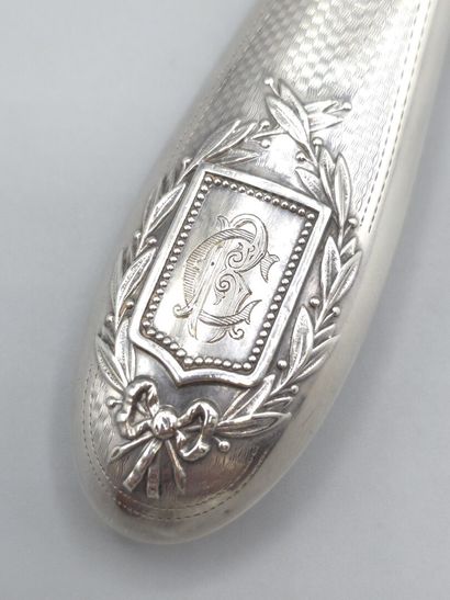 Grande pelle à tarte tout en argent et argent...