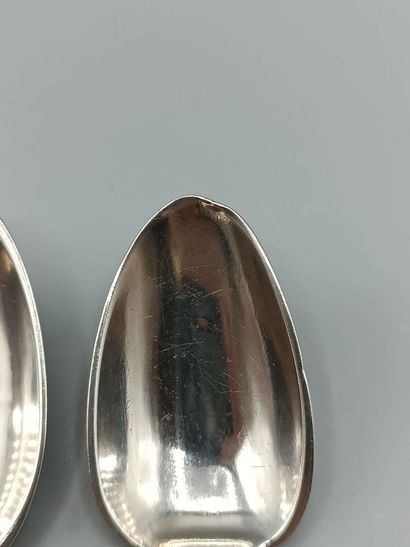 Lot 2 cuillères à café en argent XVIIIeme...