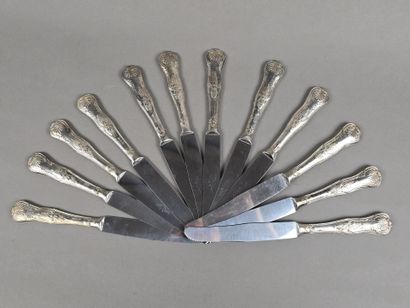 Set of 12 King Pattern table knives with...