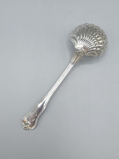Silver sugar spoon / sprinkler.
Shell-shaped...