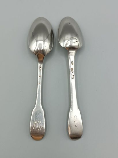 Lot 2 cuillères à café en argent XVIIIeme...