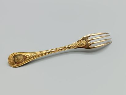Partie de ménagère en vermeil.
Elle comprend...