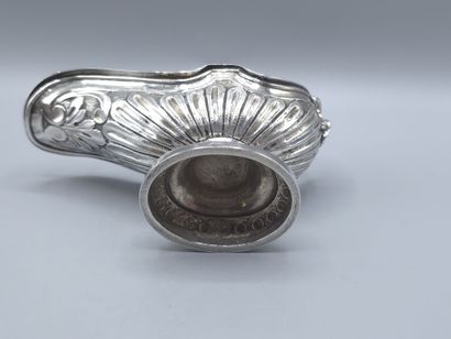 Silver incense dish.
Decorated with foliage.
Minerve...