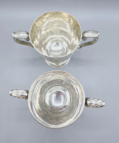 Deux coupes de mariage en argent dites 