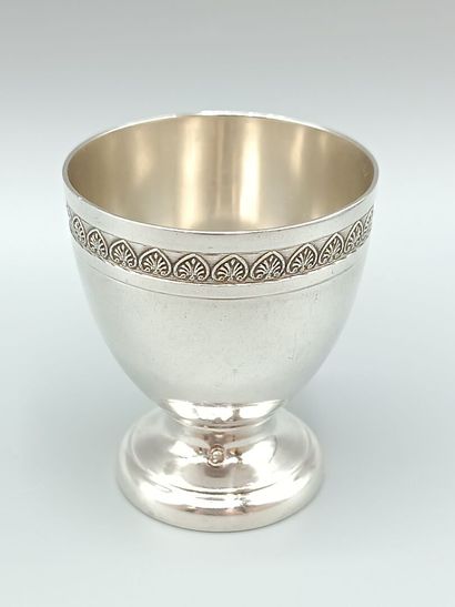 SOUFFLOT
Silver egg cup bordered with a frieze...