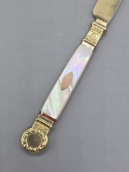 GAVET, cutler to the King 
Letter opener...