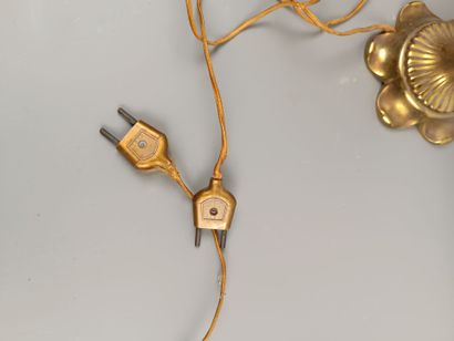 Paire de lampes de table à deux bras de lumières...