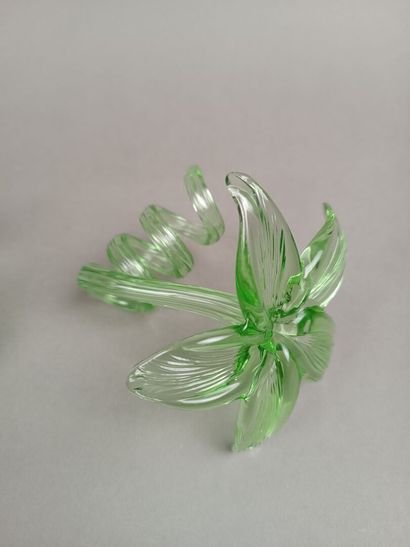 MURANO
Suite de 5 bougeoirs en verre tiré...