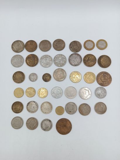 FRANCE ou COLONIES
Lot de pièces démonétisées...
