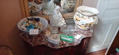 Lot vendu sur place, en l'état (liste des...