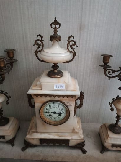 Lot vendu sur place, en l'état (liste des...