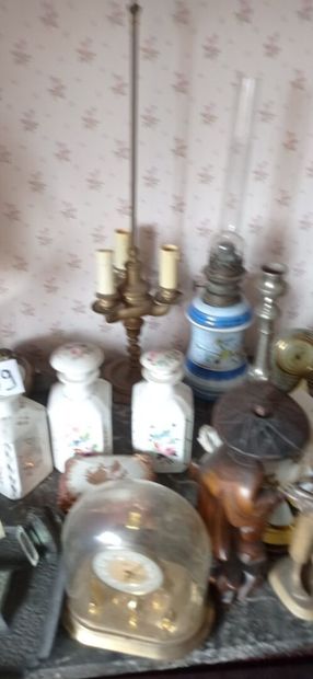 Lot vendu sur place, en l'état (liste des...