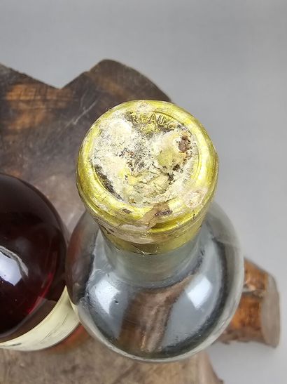 SAUTERNES
Lot comprenant:
Ch Liot, 1 B, 1990
Ch...