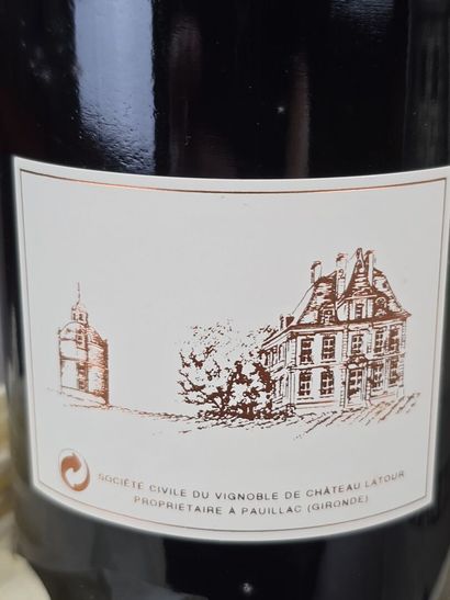 PAUILLAC
Château LATOUR
Grand cru classé
2...