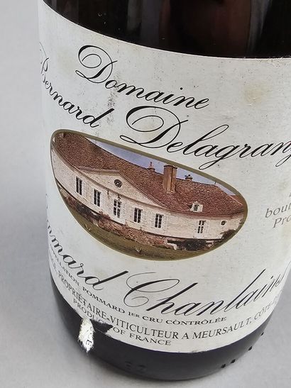 POMMARD Chanlains
Bernard Delagrange
11 B
1999
Étiquettes...