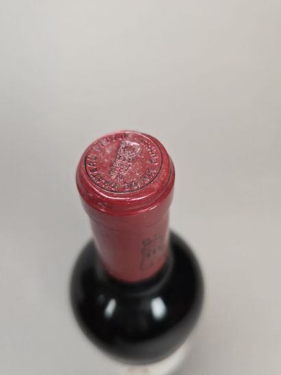 PAUILLAC
Château Latour 
4 B
1997
Petites...