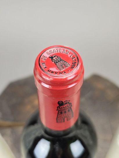 PAUILLAC
Château LATOUR
Grand cru classé
3...