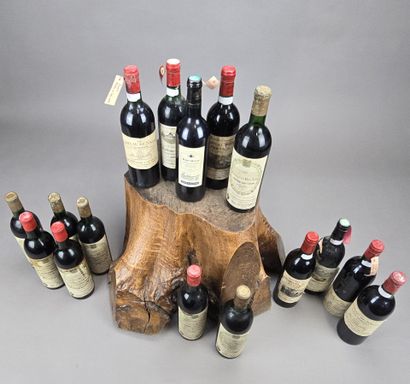 Lot panaché de 16 bouteilles
-POMMEROL Château...