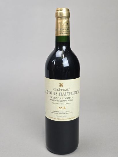 PESSAC LEOGNAN
Château La tour Haut-Brion
12...