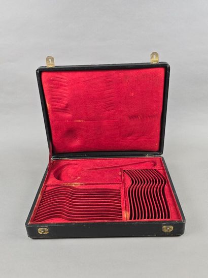 Coffret de ménagère en bois au couvercle...