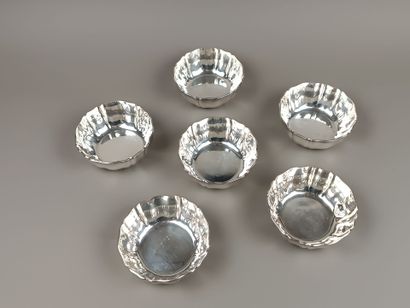 JEZLER
Service consisting of 6 silver bowls/displays...
