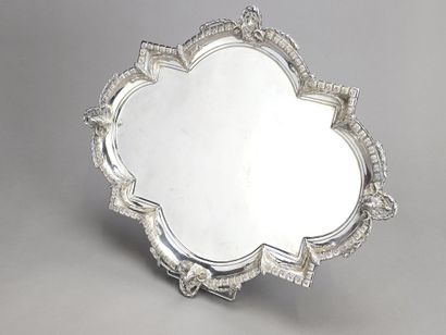 WOLFERS circa 1900 
Extraordinary large oval...