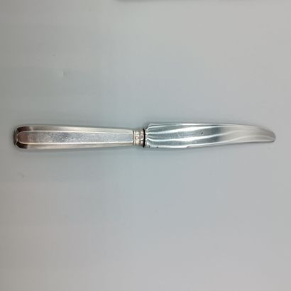 DOUTRE ROUSEL
Complete set of 12 table knives...