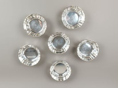 JEZLER
Service consisting of 6 silver bowls/displays...