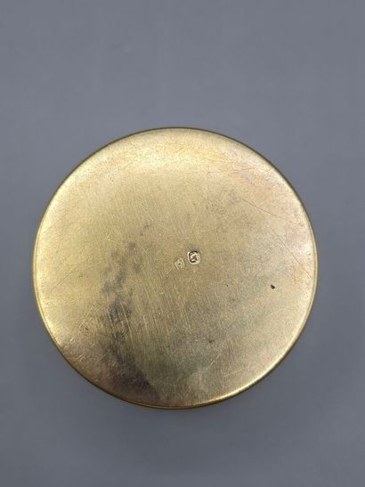 Elie VABRE 
Round box in vermeil ( gold on...