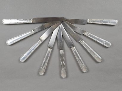 TETARD Frères 
Set of 9 TETARD knives in...