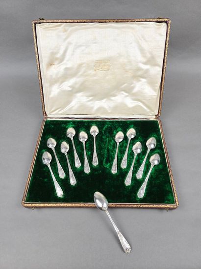 Complete Louis XV-style silver tea/coffee...