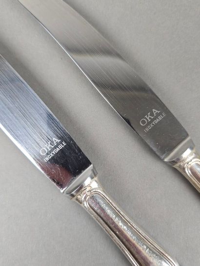 OKA
Double set of filet-style knives with...
