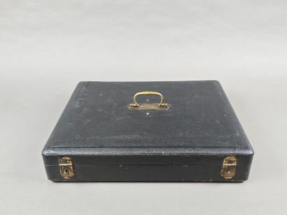 Coffret de ménagère en bois au couvercle...