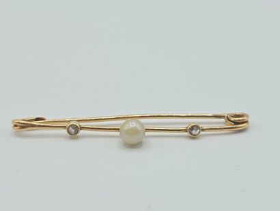 Broche-barrette en or jaune 750°° ornée d'une...