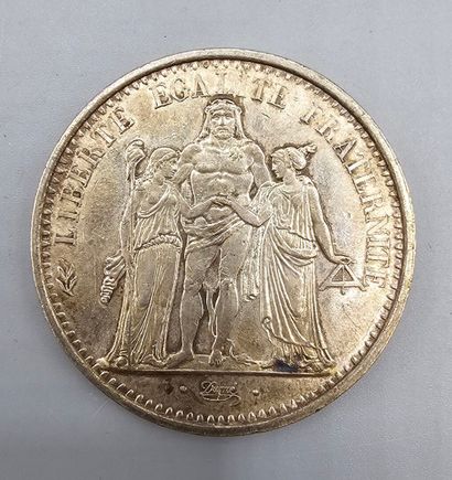 FRANCE. 
Lot de trois pièces de 10 francs...