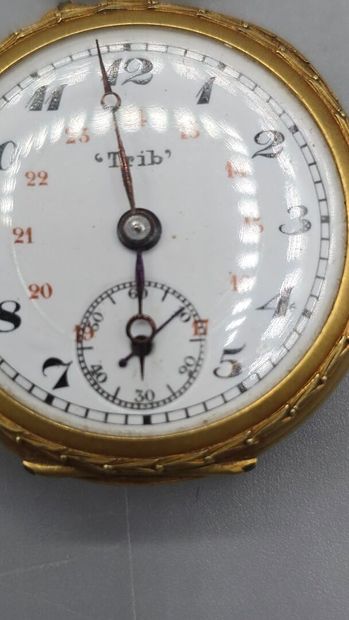 'TRIB'
Montre de col en or jaune 750°° (cuvette...