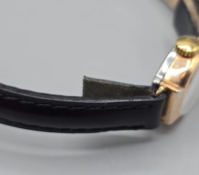 LIP. 
Montre de dame, modèle 