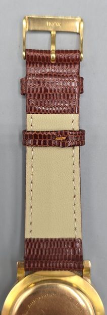 SIGMA, 21 rubis incabloc autmagnétique, SUISSE.
Montre...